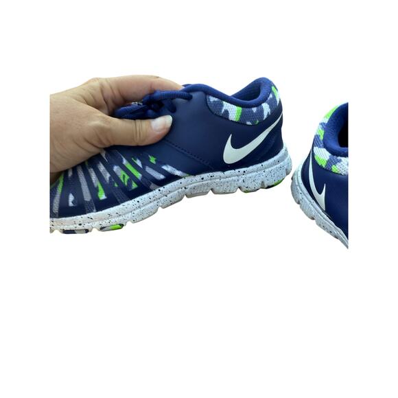 Rare Limited Edition Nike Flex Control GS 'Seattle Seahawks' Size 6.5 Men's - Picture 5 of 8